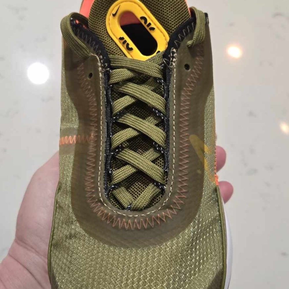 Nike Air Max 2090 Women's SZ.6 "Olive Flak" DC1875-300 Running Sneakers New - Picture 11 of 15